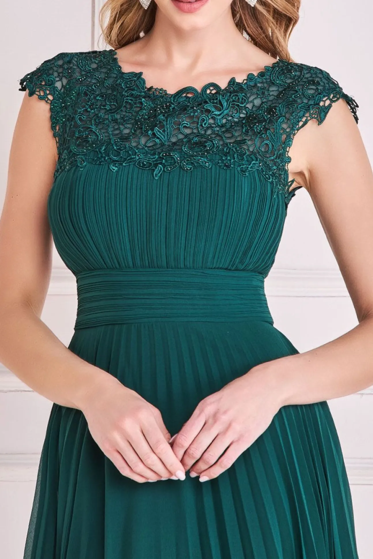 Women * Crochet & Pleated Top Midi