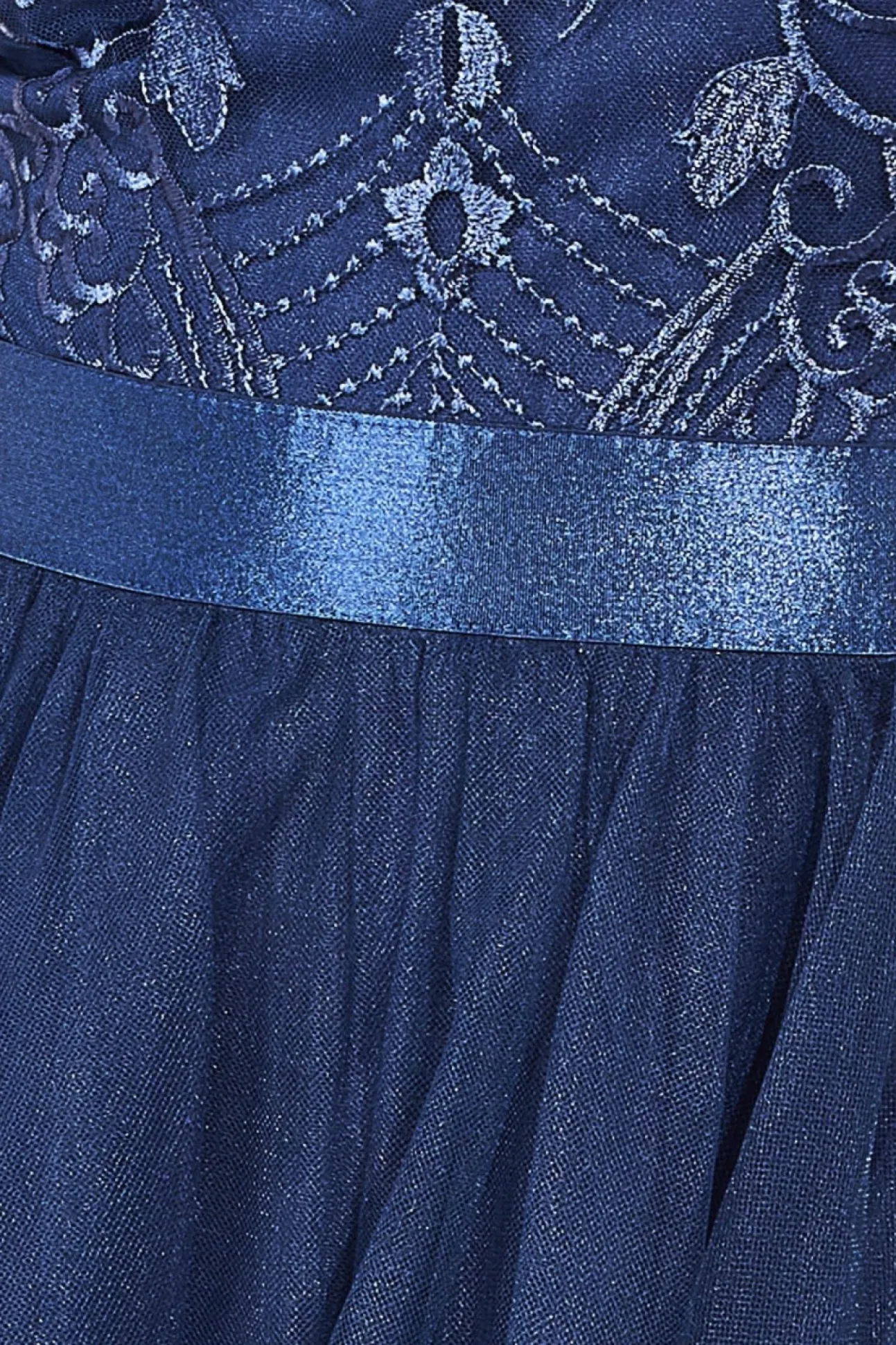Women * Embroidered Mesh Maxi Dress
