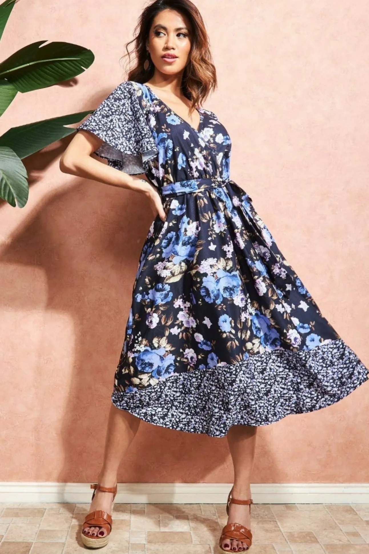 Women * Flutter Sleeve Printed Midi Dress - Navy Print