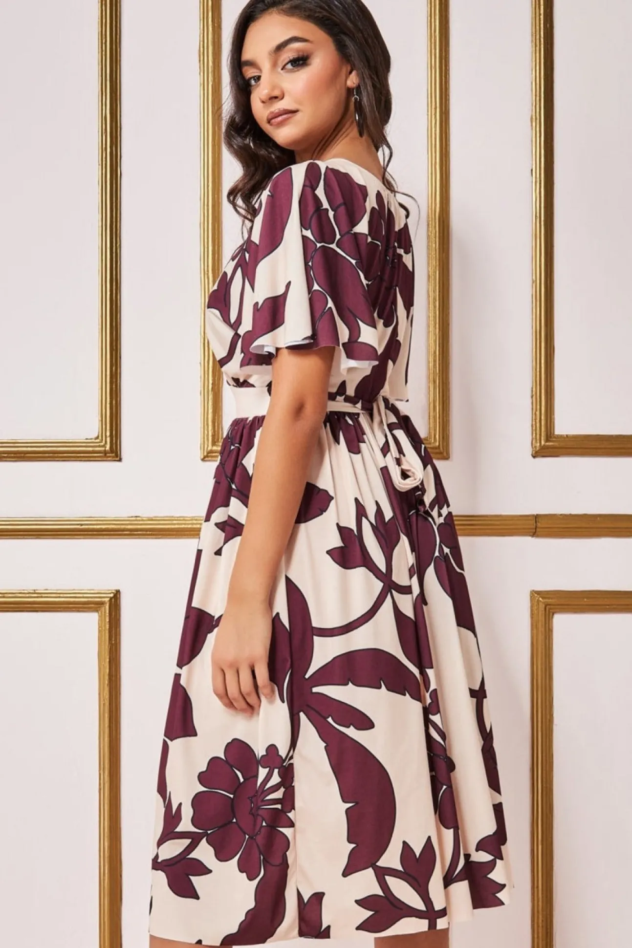 Women * Leaf Print Flutter Sleeve Midi
