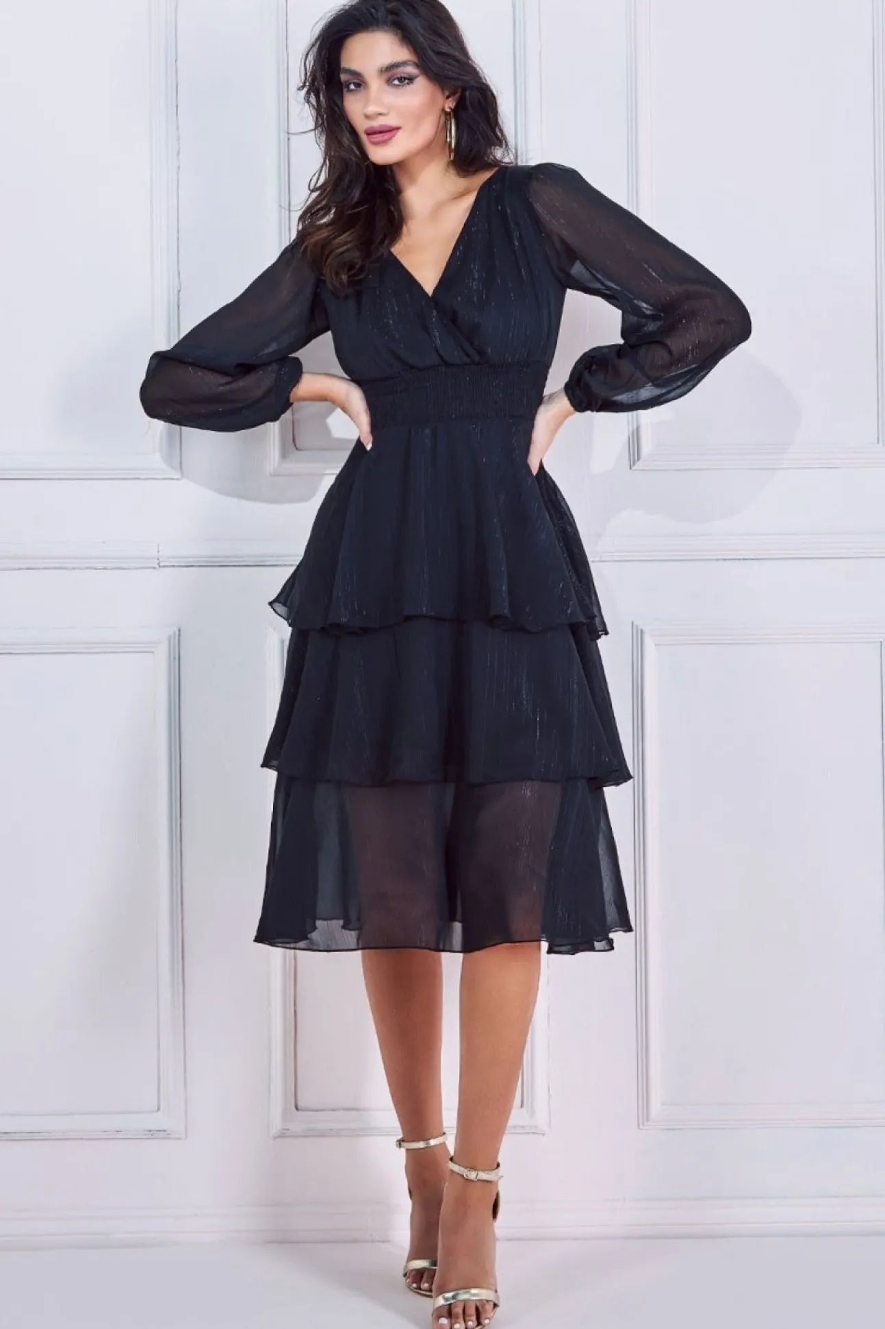 Women * Long Sleeve Tiered Midi Dress