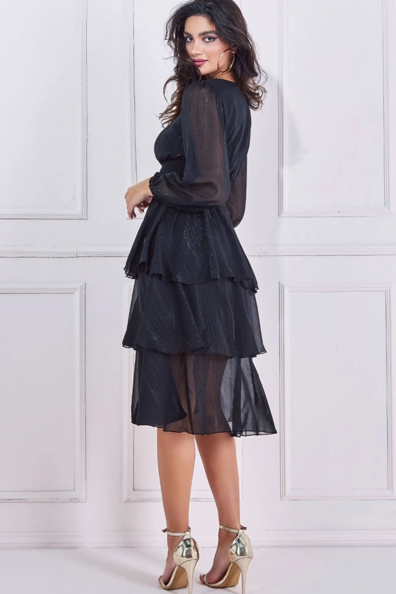 Women * Long Sleeve Tiered Midi Dress