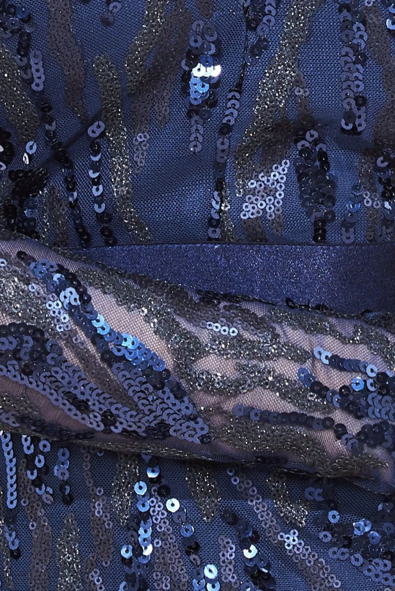 Women * Long Sleeve V-Neck Sequin Maxi