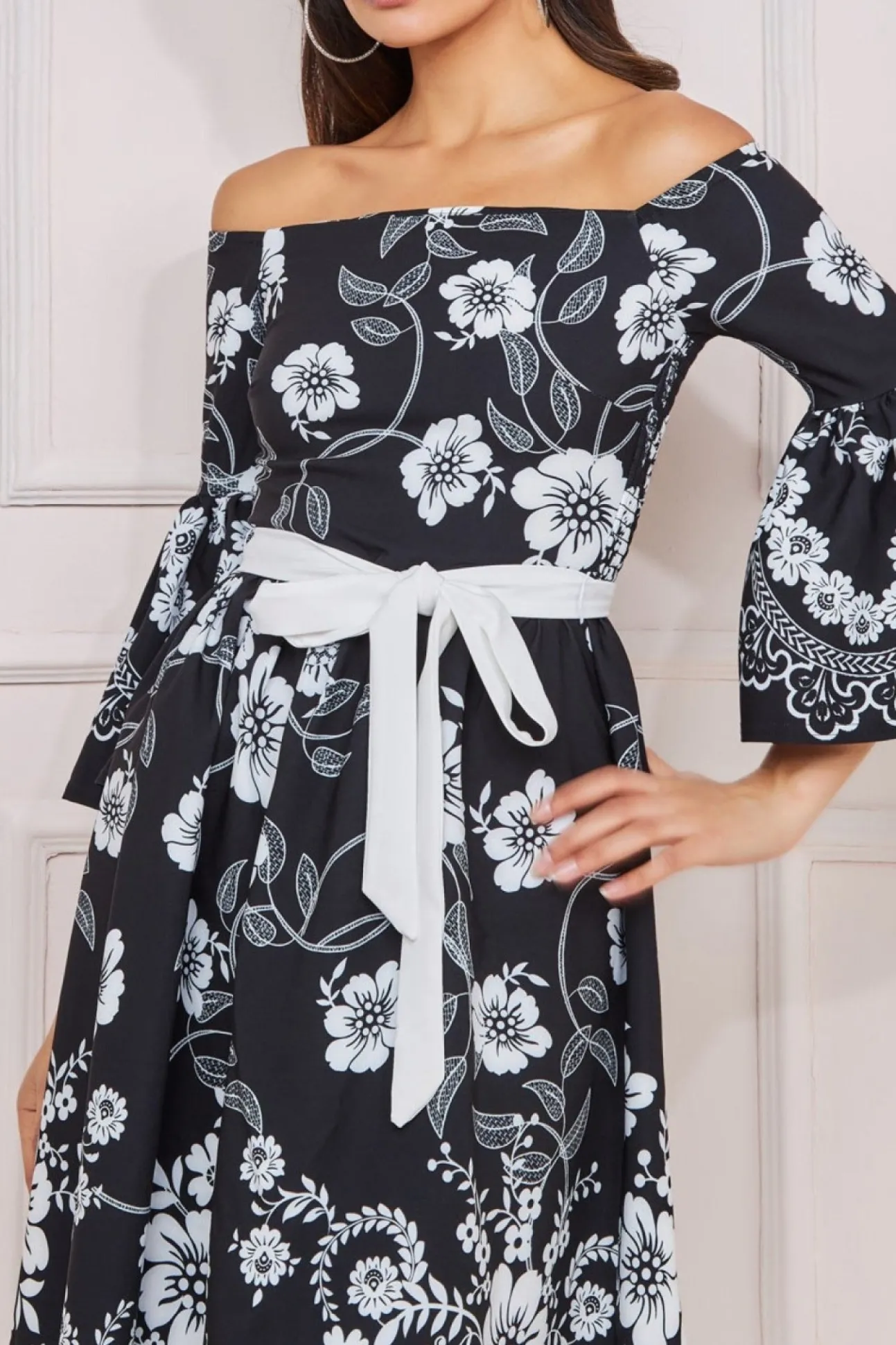 Women * Printed Off The Shoulder Midi Dress