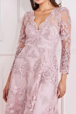 Women * Scalloped Lace Dipped Hem Midi Dress