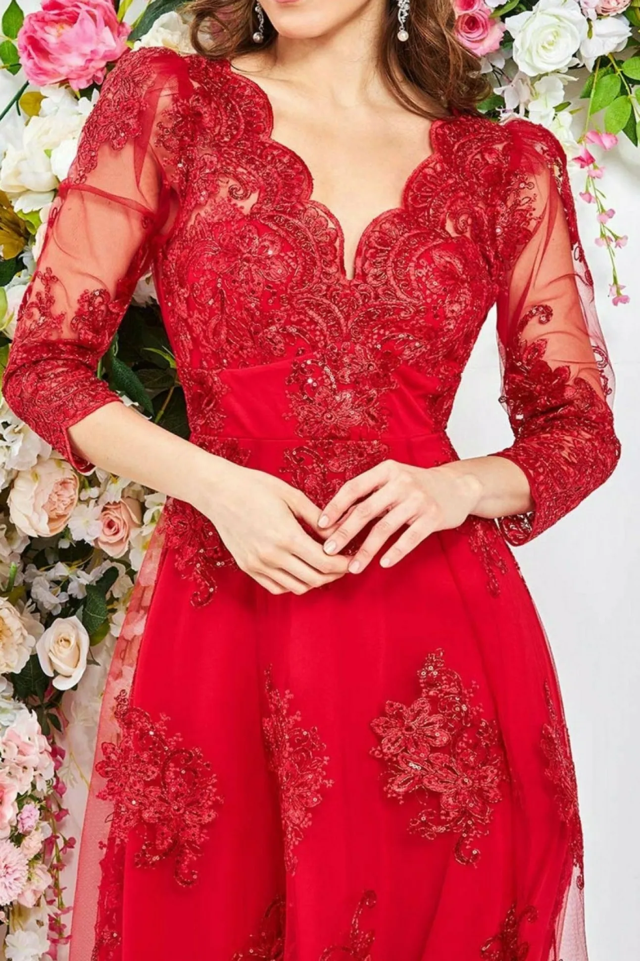Women * Scalloped Lace High Low Midi Dress
