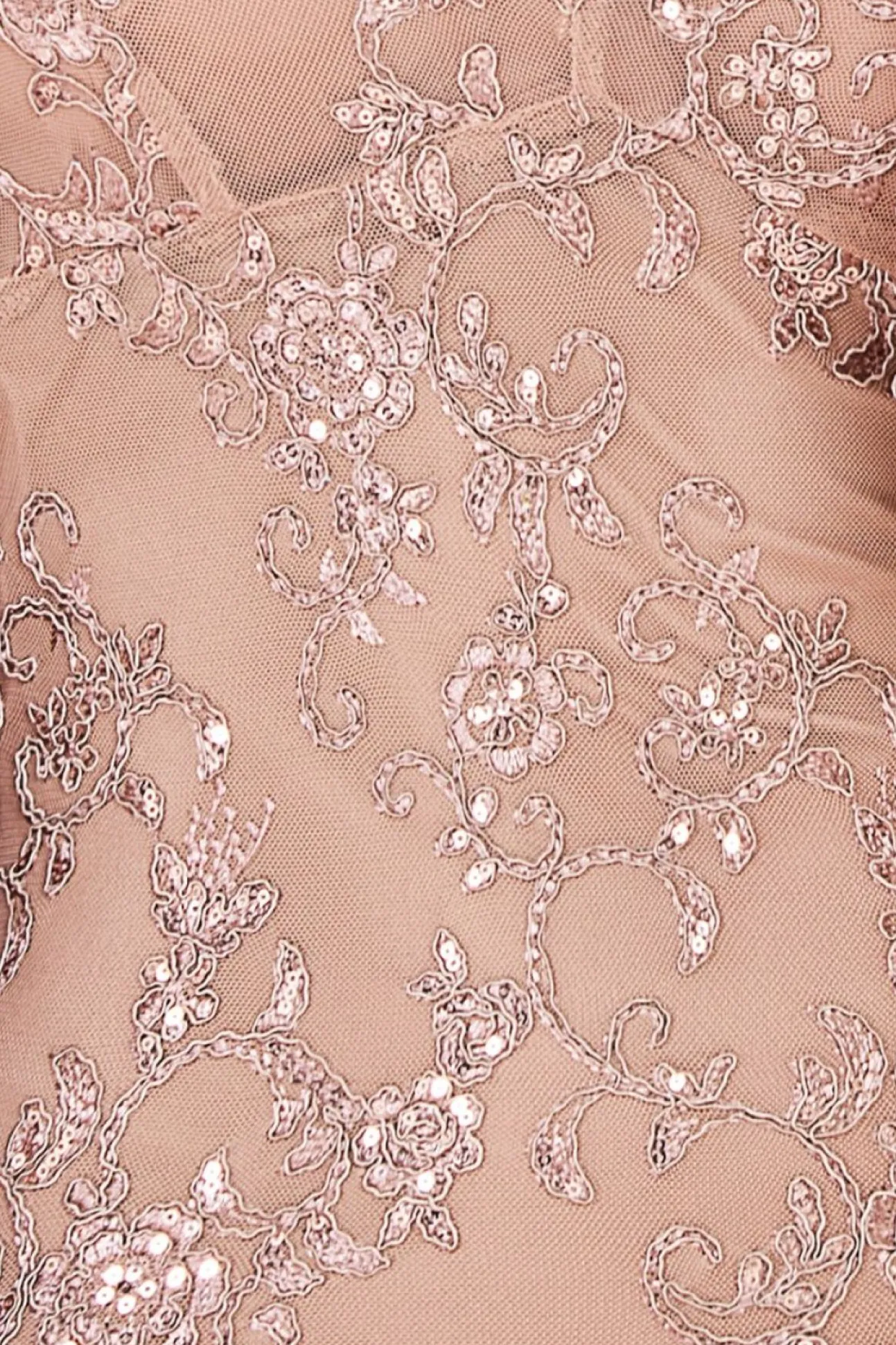 Women * Scalloped Lace Maxi Dress