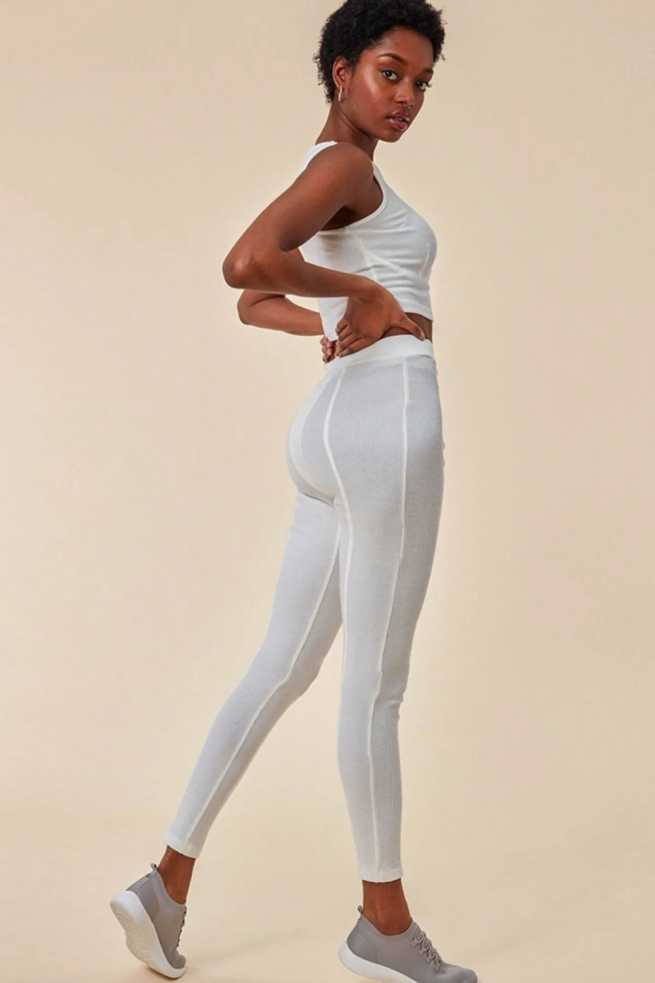 Women Cosmochic High Neck Crop Top With Leggings Set