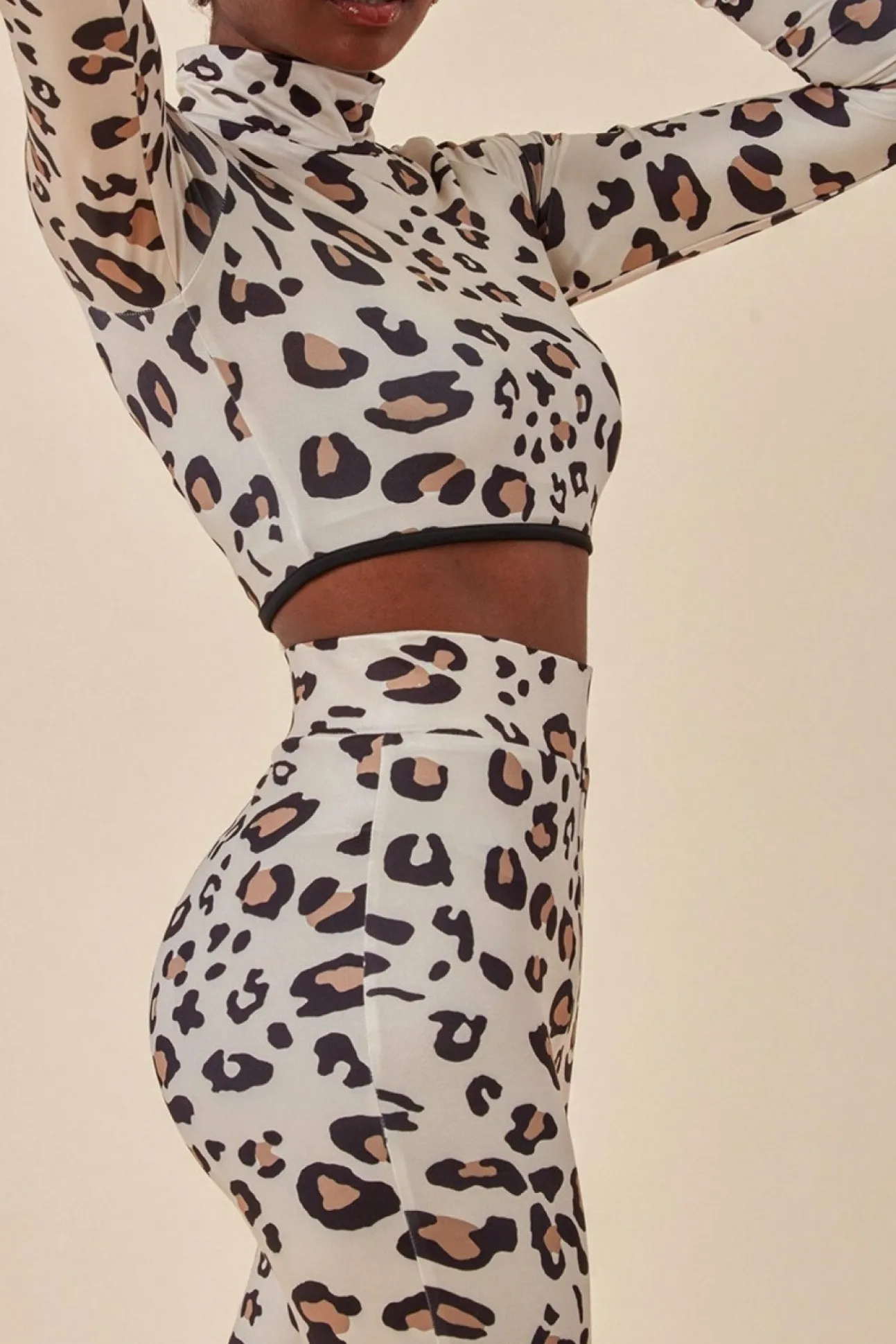 Women Cosmochic Leopard Print Crop Top&Legging Lounge Set - Brown