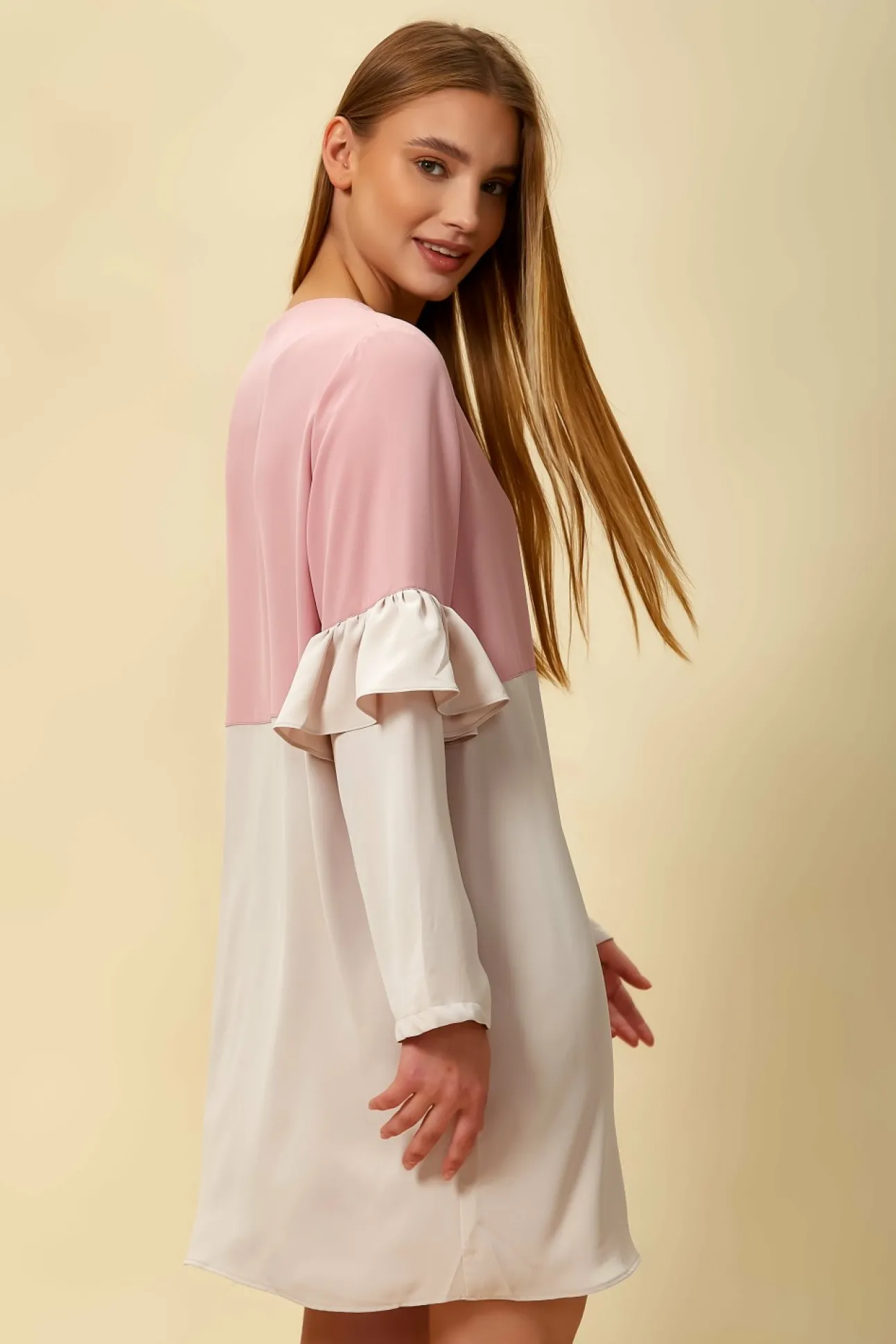 Women Hoxton Gal Colour Block Top With Frill Sleeve White Blossom