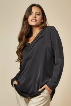 Women Hoxton Gal Oversized Long Sleeve Detail V Neck Top In