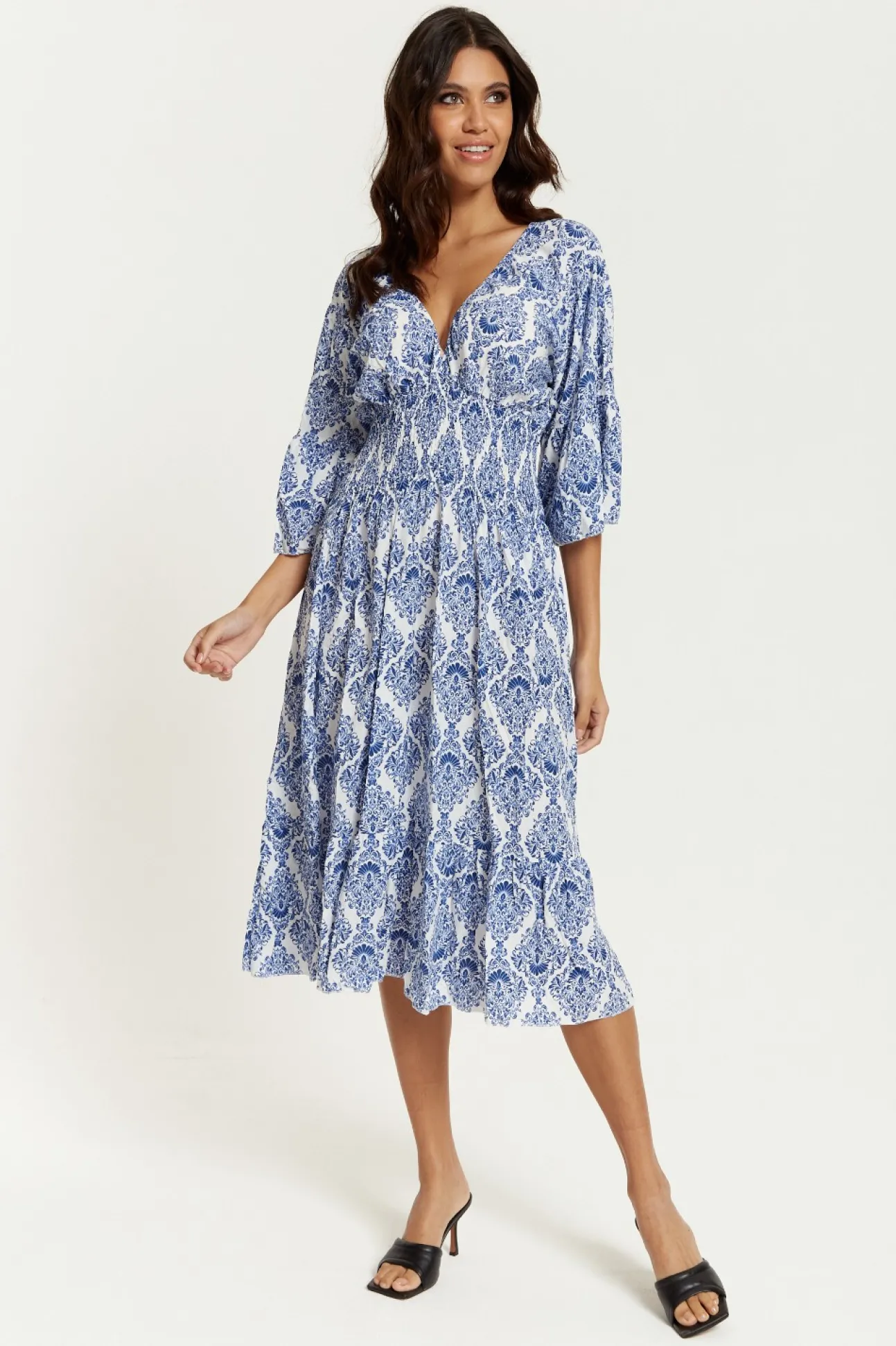 Women Hoxton Gal Oversized V Neck Detailed Printed Midi Dress