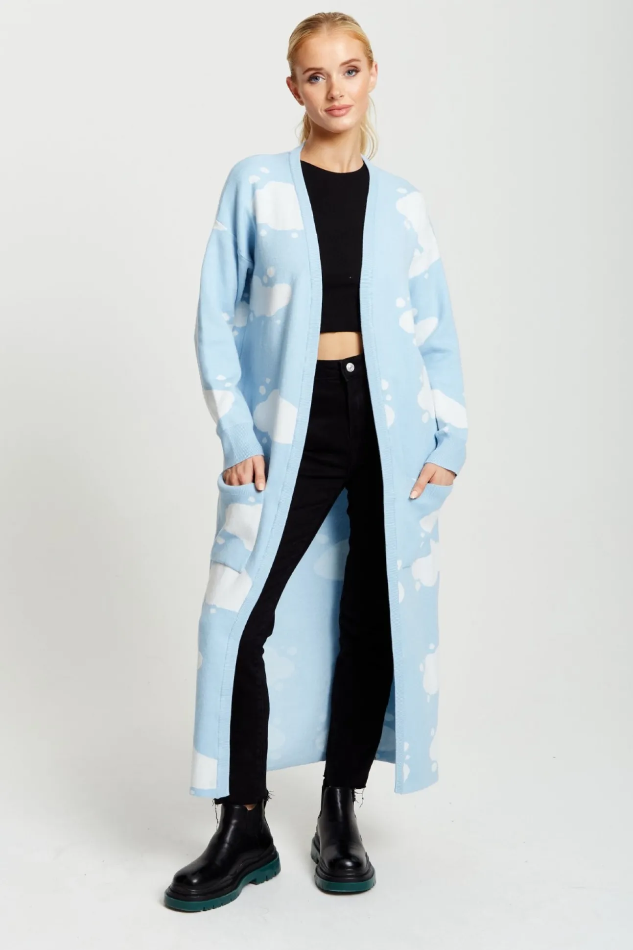 Women Liquorish Cloud Pattern Longline Cardigan In Light