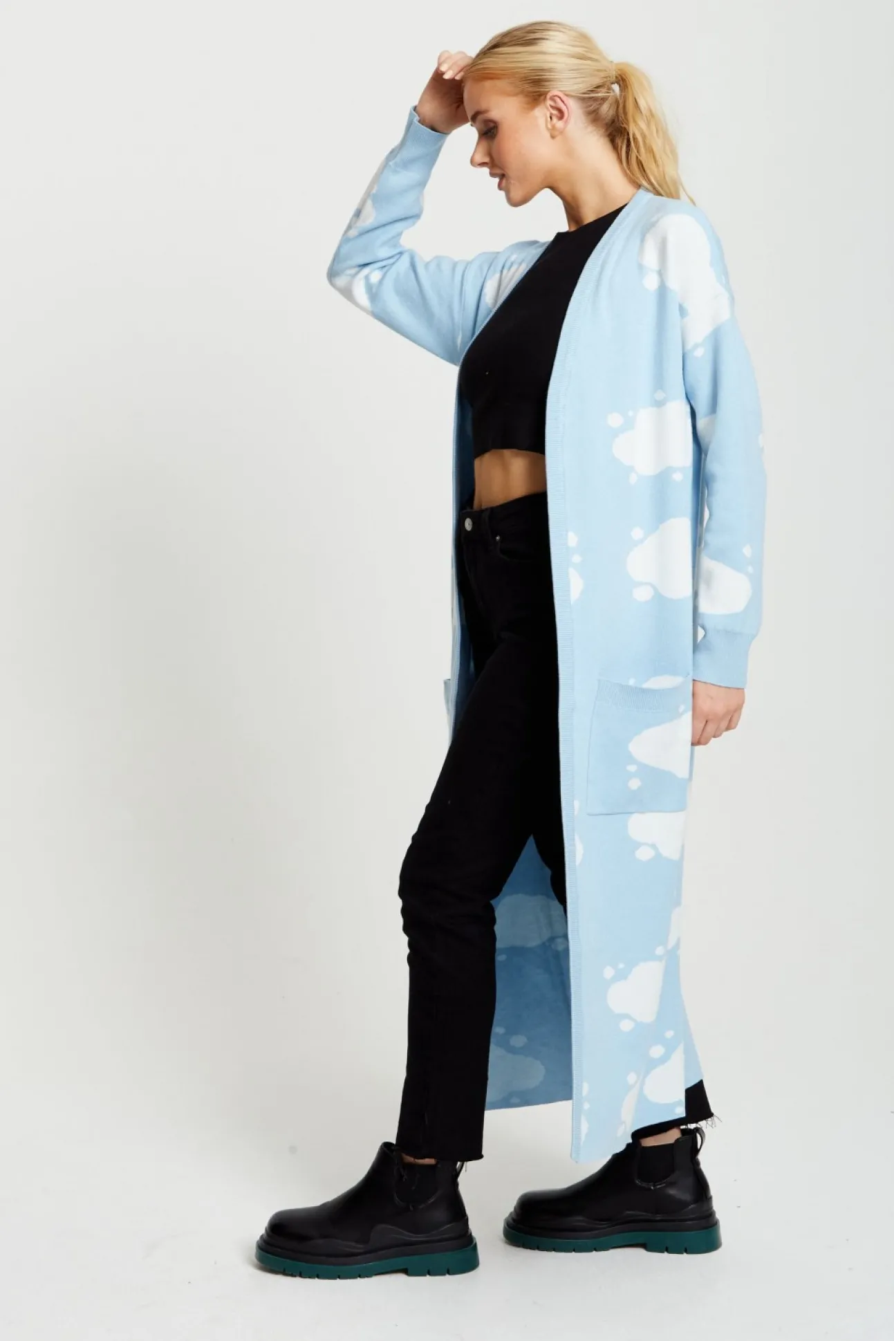 Women Liquorish Cloud Pattern Longline Cardigan In Light