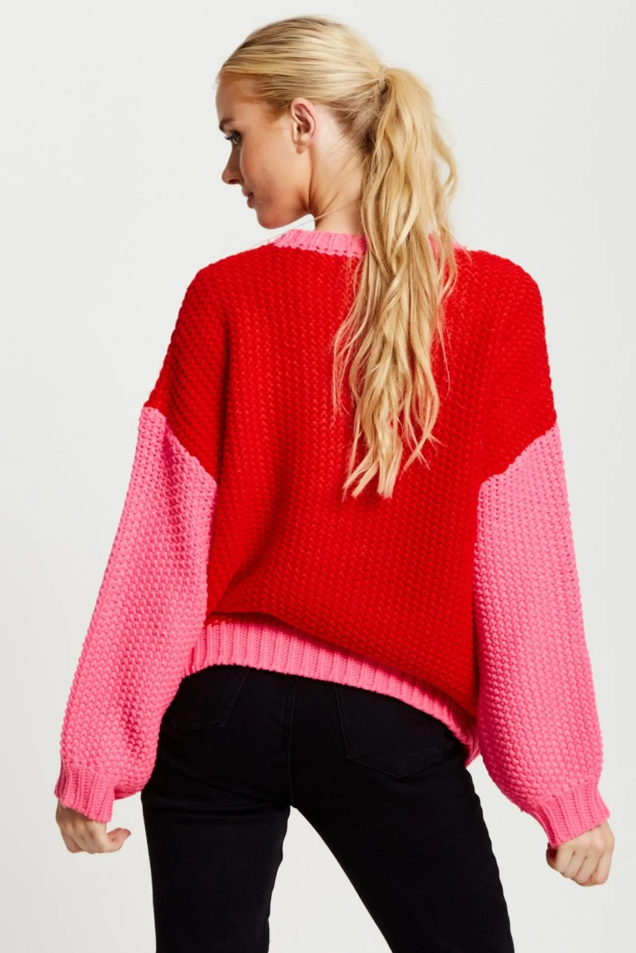 Women Liquorish Contrast Sleeve Jumper In Pink And Red
