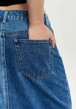 Women Liquorish Denim Midi Skirt