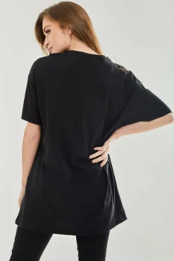 Women Liquorish Llama Oversized T-Shirt In