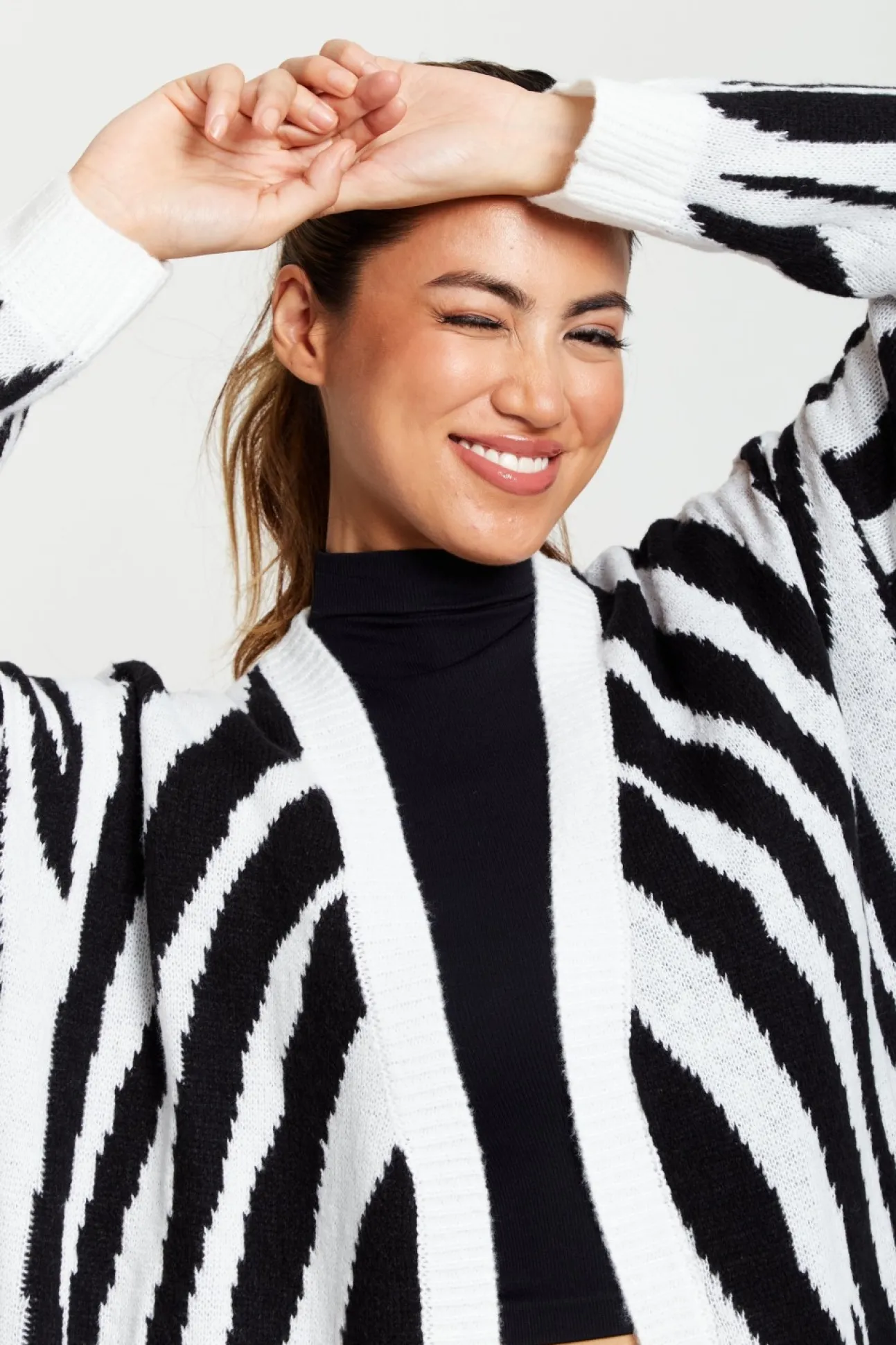Women Liquorish Longline Cardigan In Black And White Zebra Pattern
