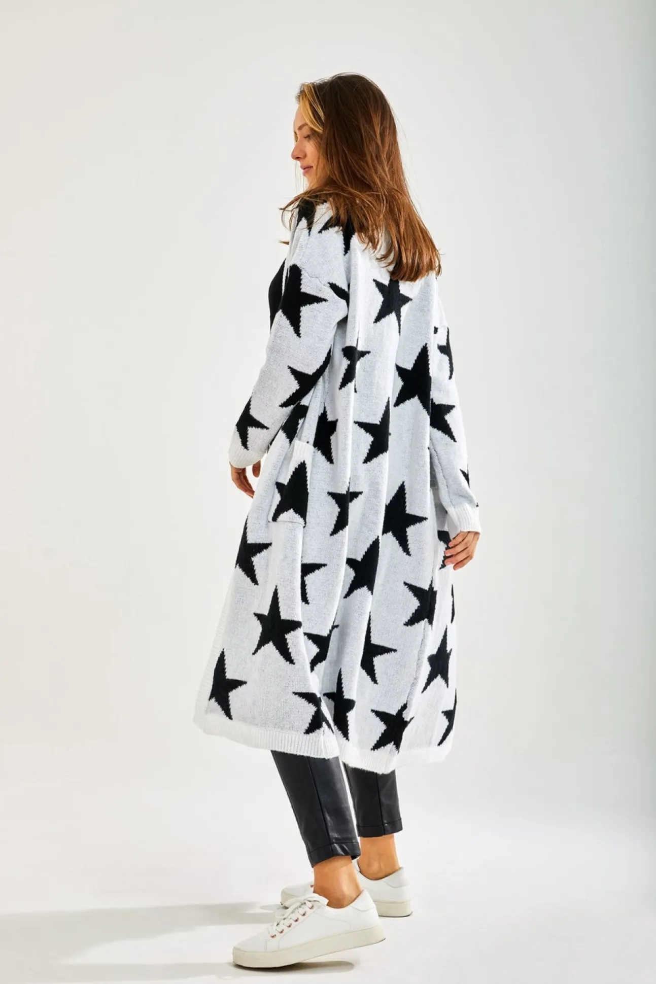 Women Liquorish Star Pattern Long Cardigan In