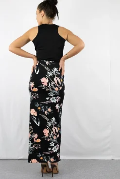 Women Signage Pencil Maxi Skirt In Pink Floral Print