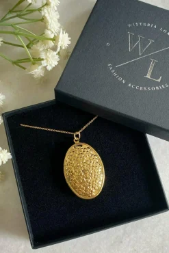 Women Wisteria London Blossom Flower Oval Locket