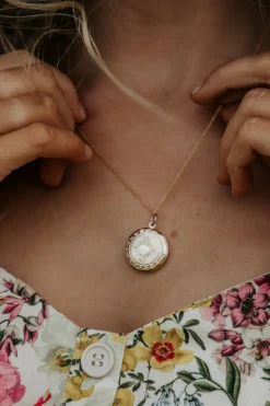 Women Wisteria London Martha Filigree Locket