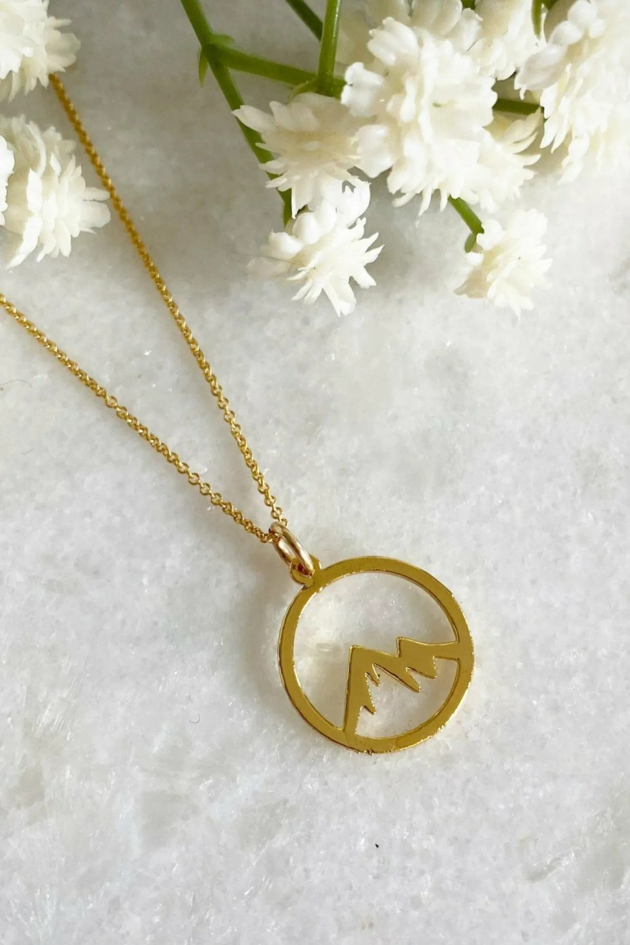 Women Wisteria London Moving Mountains Necklace