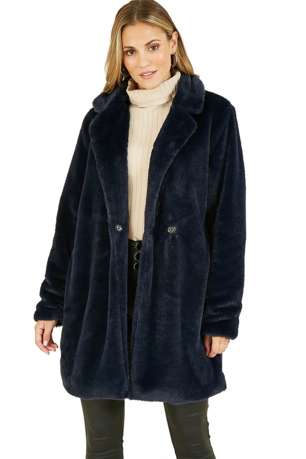 Women Yumi Faux Fur Coat